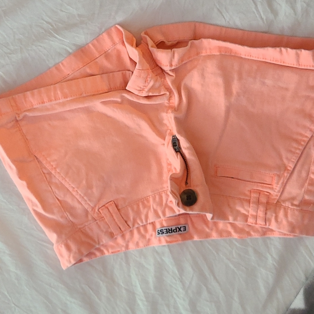 Neon orange Express shorts